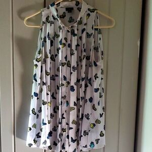 Worthington White Sleeveless and Green Butterfly Top
